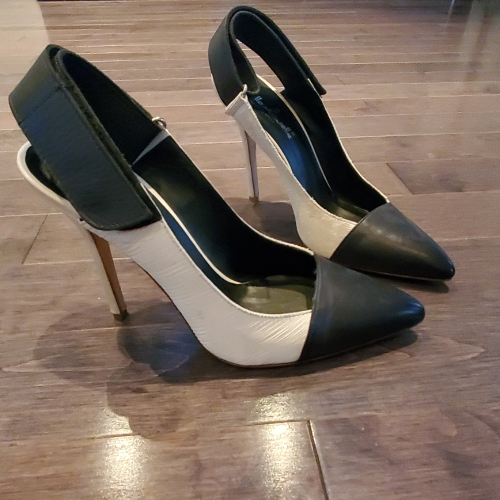 Stelle Monelle eggwhite and black heels